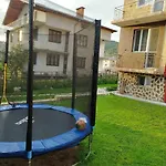 делоре סרניצה