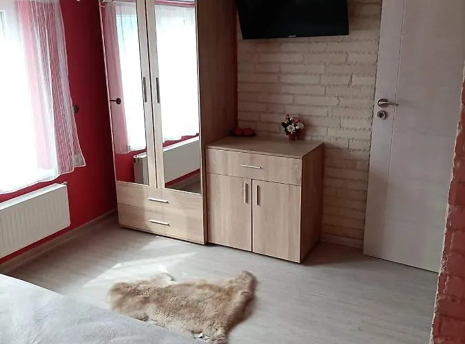 делоре Apartman Szarnica